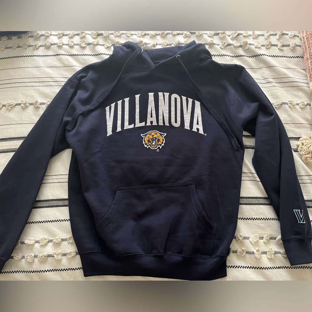 Navy Villanova Wildcats Sweatshirt Medium NWT